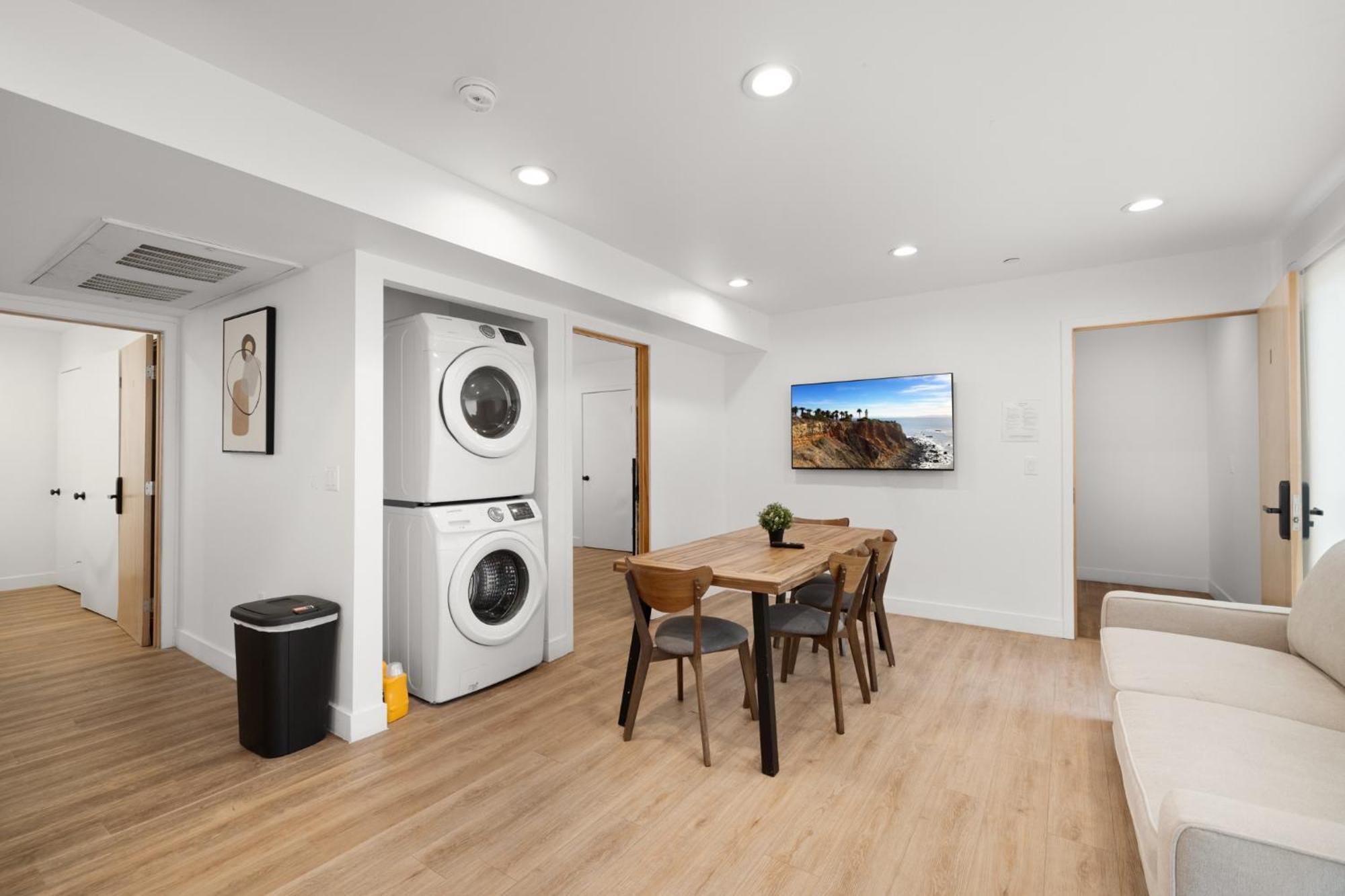 Perfect Location Near Usc, 1Bedroom With Shared Access ลอสแอนเจลิส ภายนอก รูปภาพ